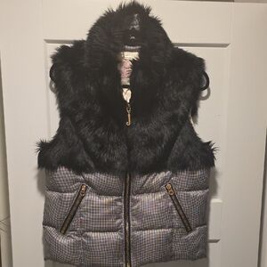 Juicy Couture Black Faux Fur Trim Quilted Vest